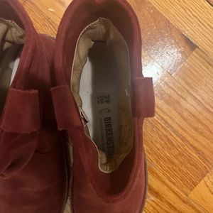 Birkenstock Luton Women’s size 8 (39) port suede zip ankle boot